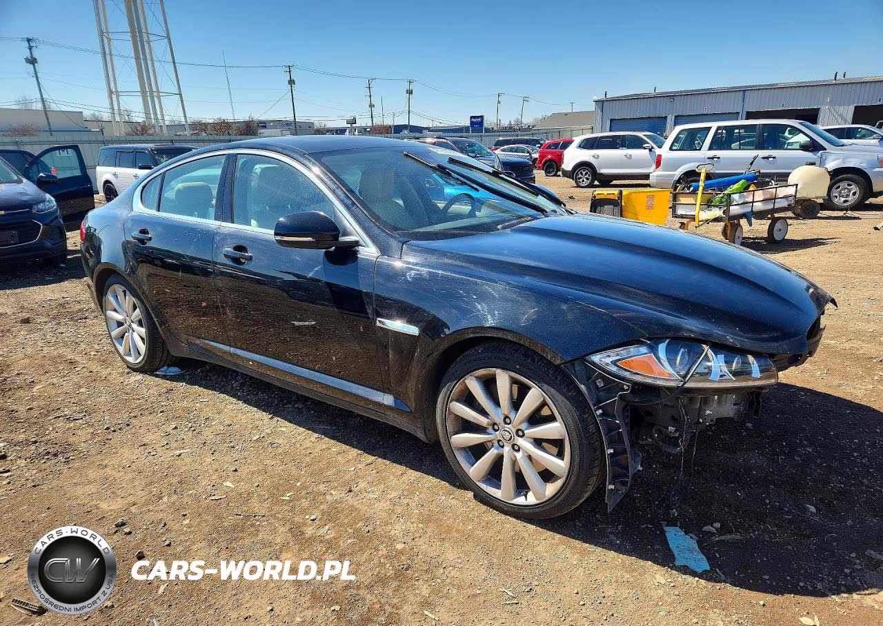 2012 Jaguar Xf VIN:SAJWA0FB3CLS25159 - 4