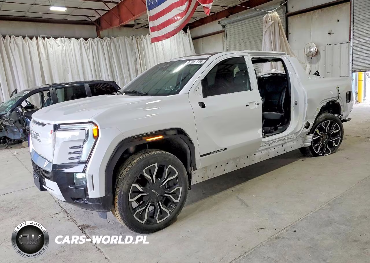 2025 GMC Sierra Denali