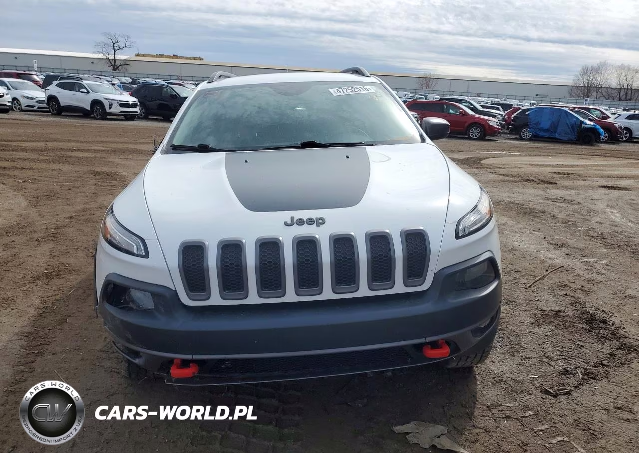 2015 Jeep Cherokee Trailhawk VIN:1C4PJMBS1FW625840 - 5