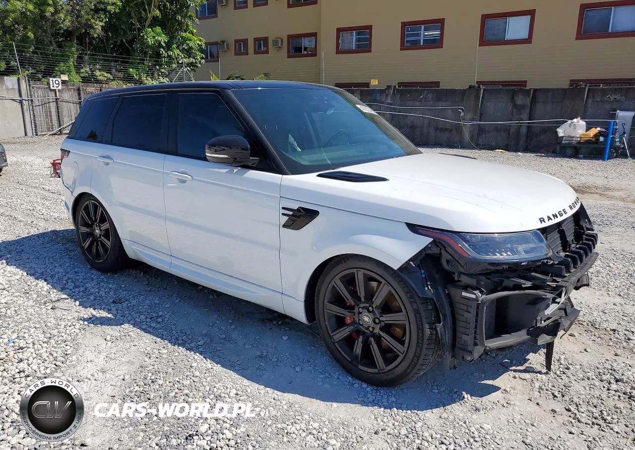 2018 Land Rover Range Rover Sport Supercharged Dynamic VIN:SALWR2RE5JA183748 - 4