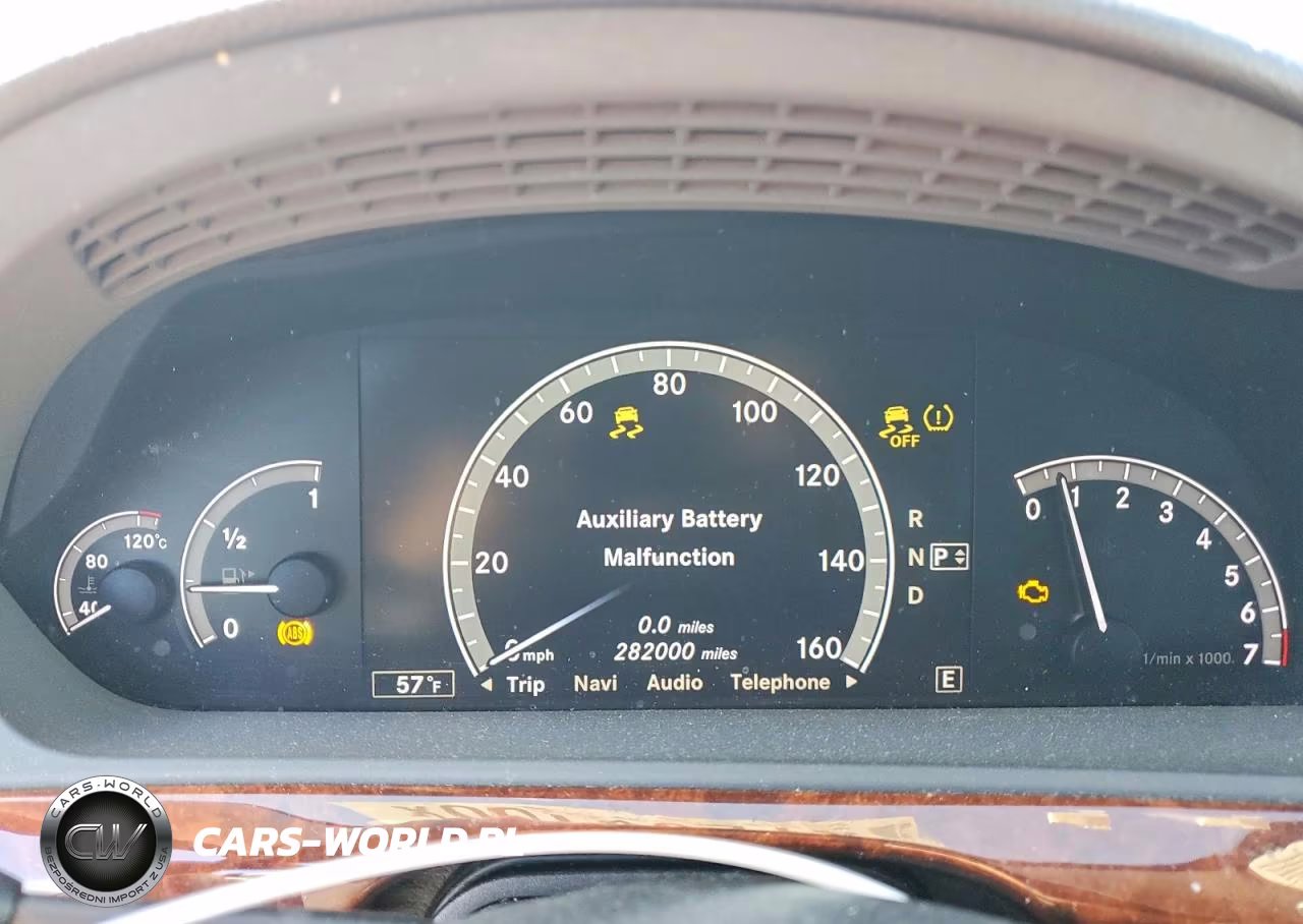 2011 Mercedes-Benz S 550 4Matic VIN:WDDNG8GB3BA380722 - 9