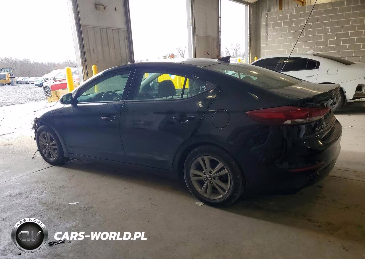 2018 Hyundai Elantra Sel VIN:5NPD84LF2JH254945 - 2