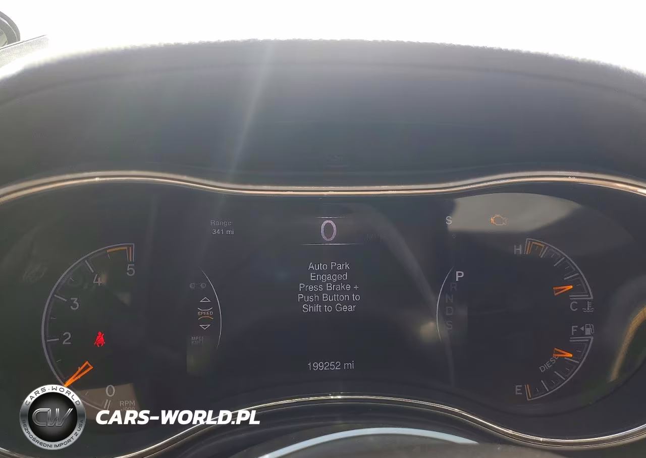 2014 Jeep Grand Cherokee Summit VIN:1C4RJFJM9EC368028 - 9