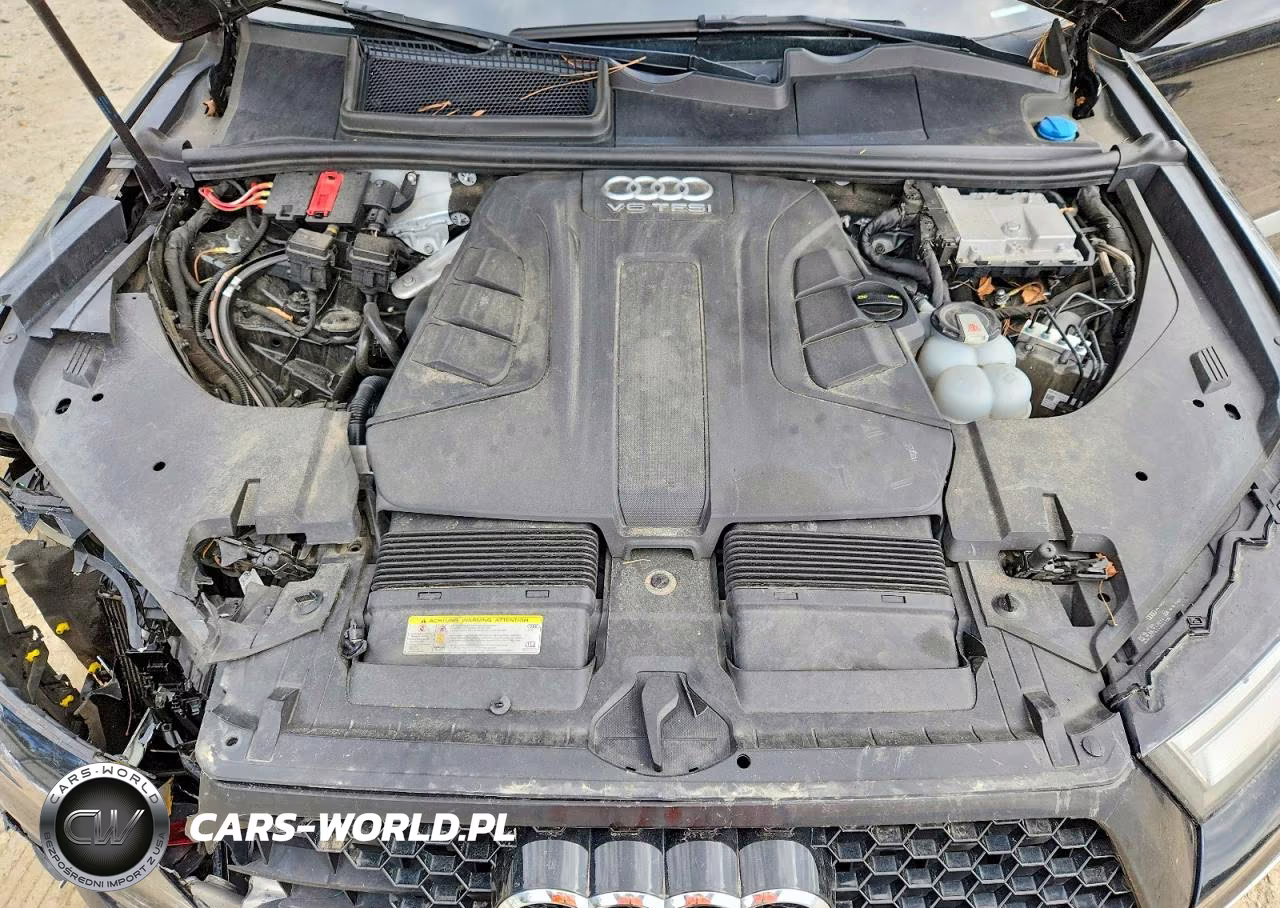 2018 Audi Q7 Premium Plus VIN:WA1LAAF77JD038303 - 12