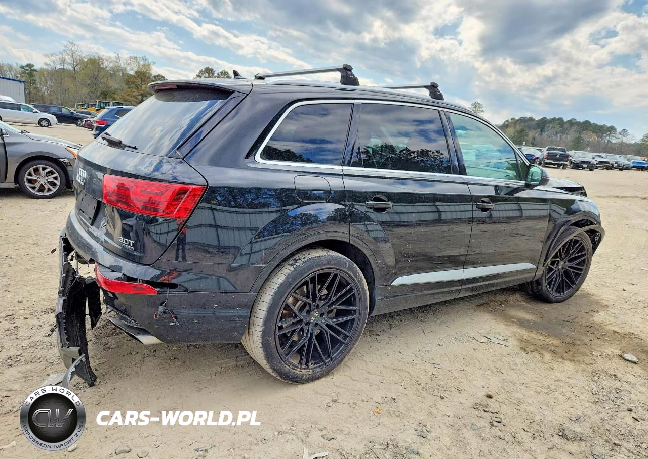 2018 Audi Q7 Premium Plus VIN:WA1LAAF77JD038303 - 3