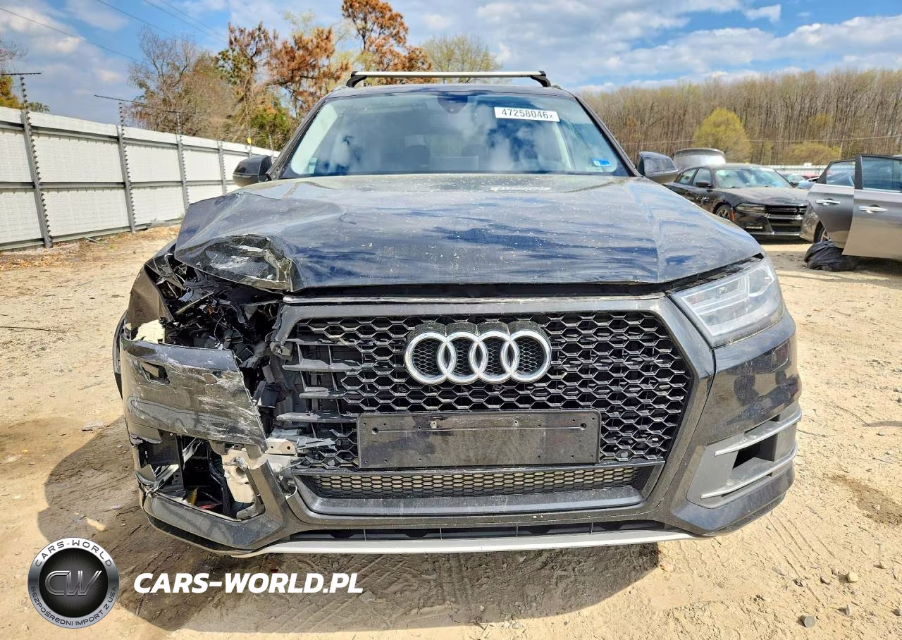 2018 Audi Q7 Premium Plus VIN:WA1LAAF77JD038303 - 5
