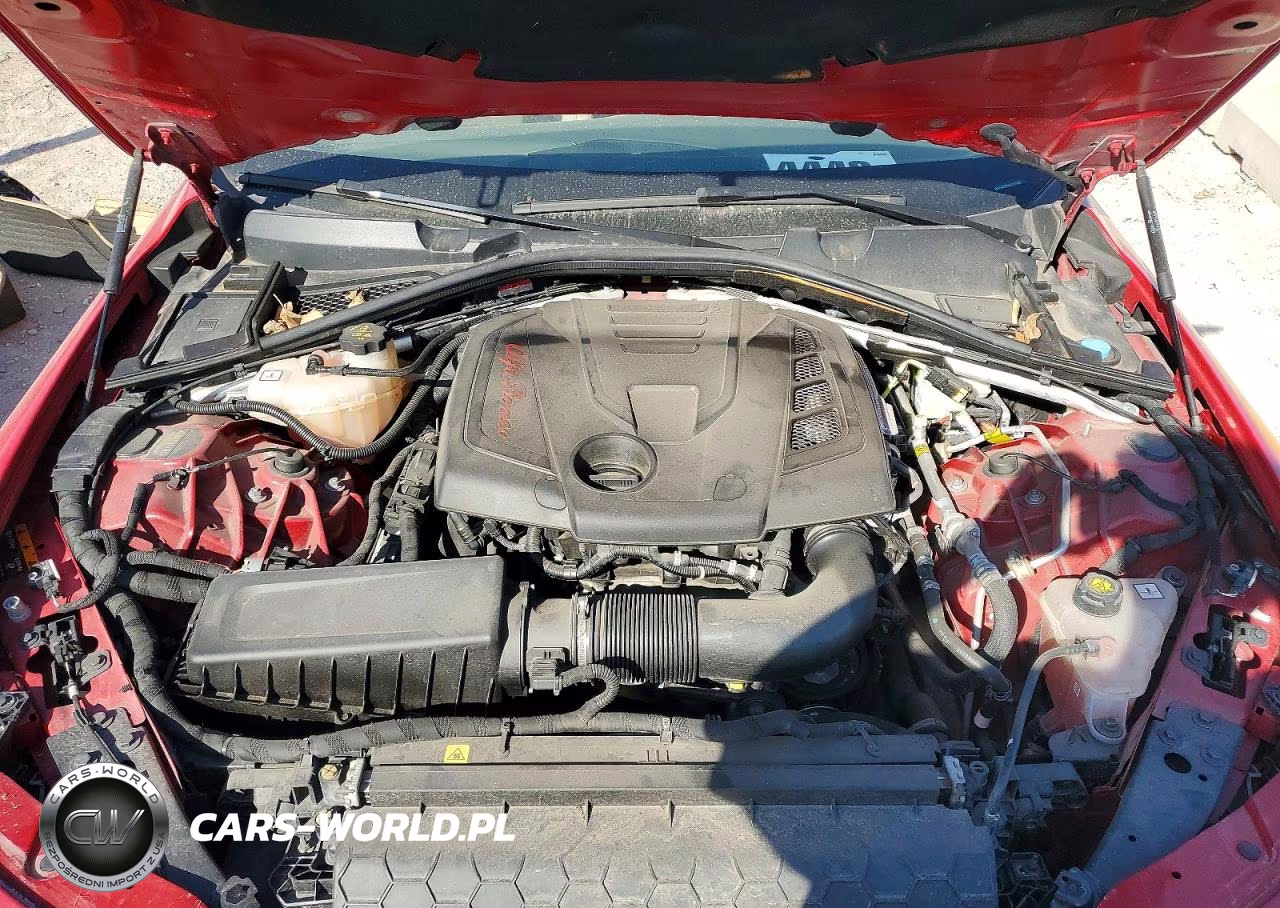 2017 Alfa Romeo Giulia Ti Q4 VIN:ZARFAEEN3H7537365 - 11
