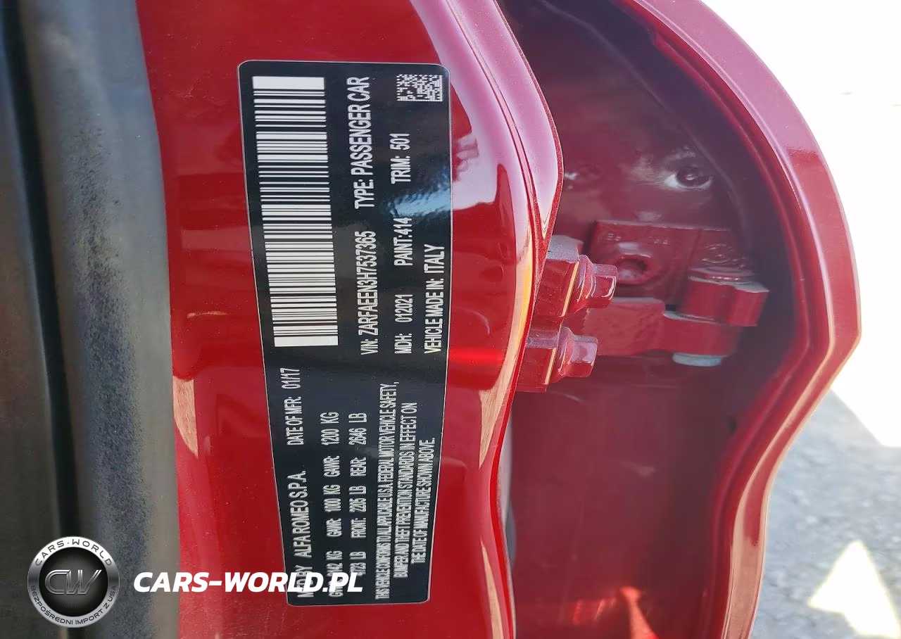 2017 Alfa Romeo Giulia Ti Q4 VIN:ZARFAEEN3H7537365 - 12