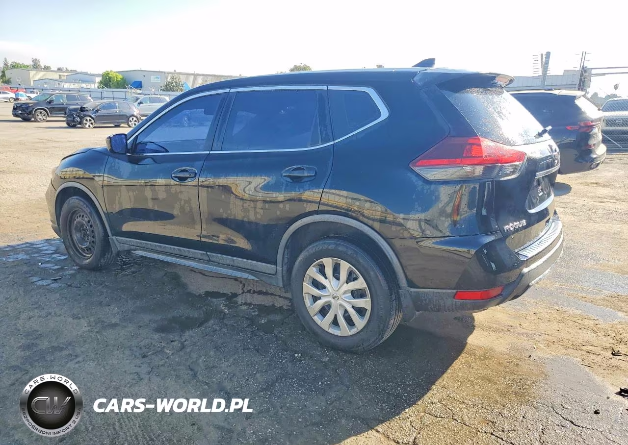 2018 Nissan Rogue S VIN:KNMAT2MT1JP601597 - 2