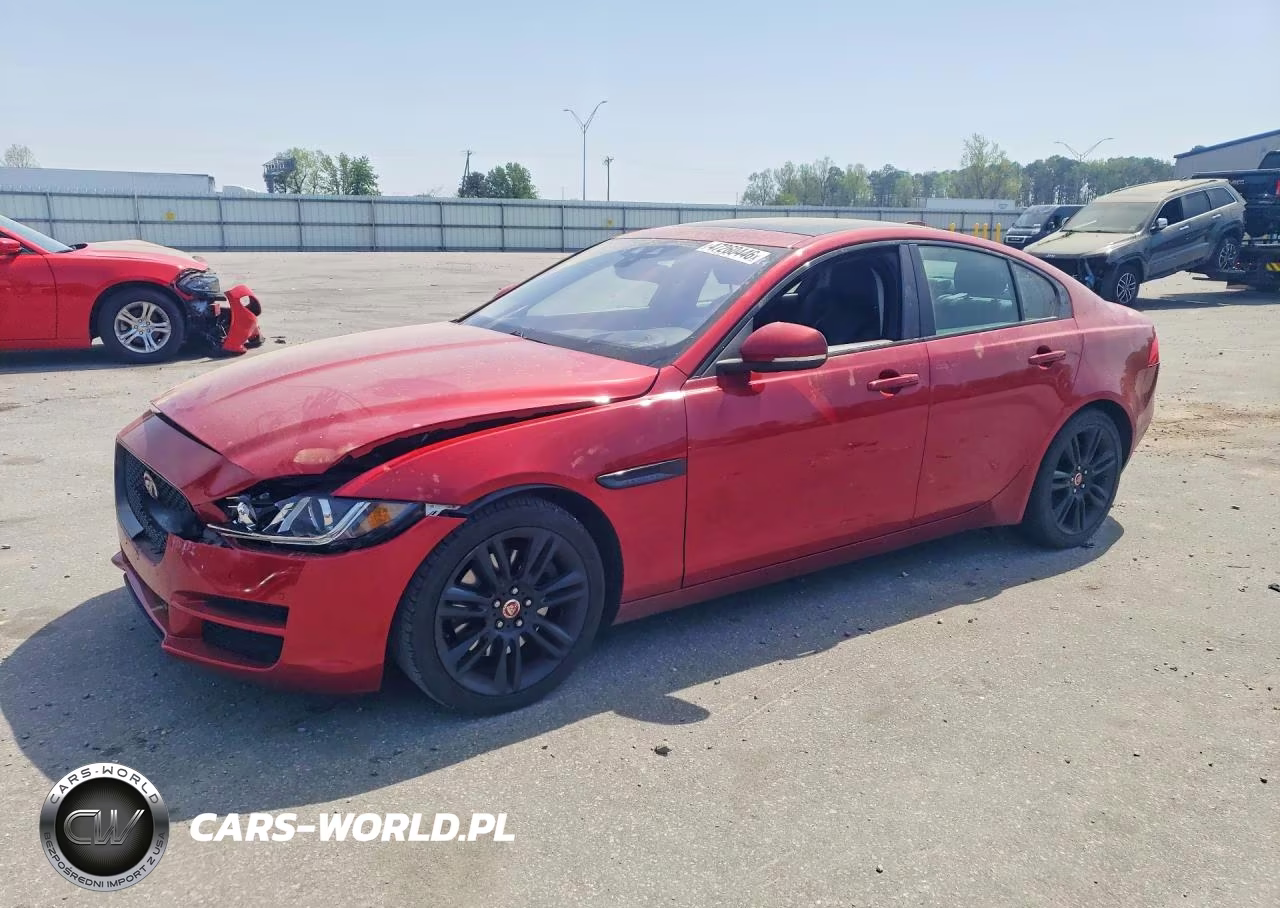 2017 Jaguar Xe Prestige