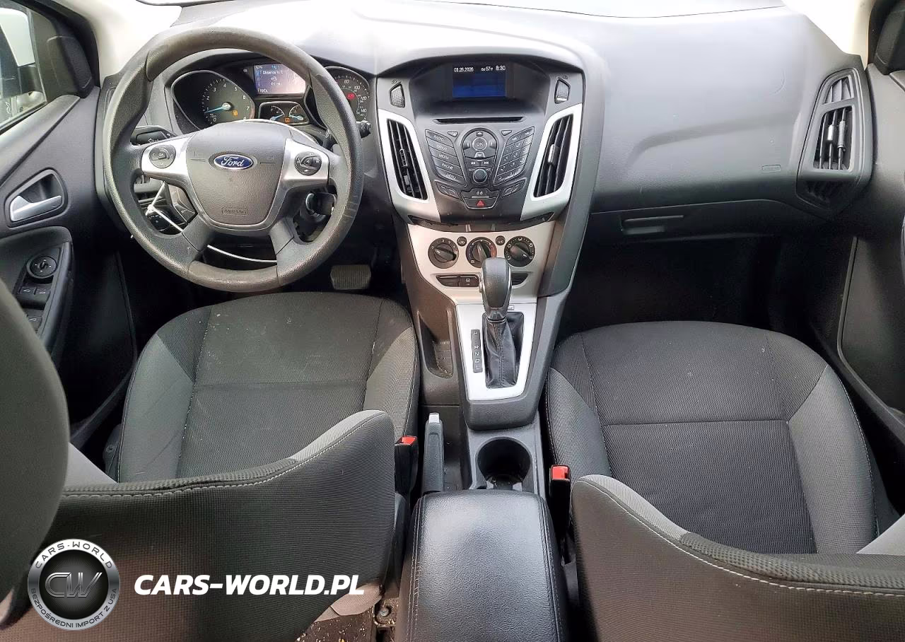 2014 Ford Focus Se VIN:1FADP3K27EL130270 - 8