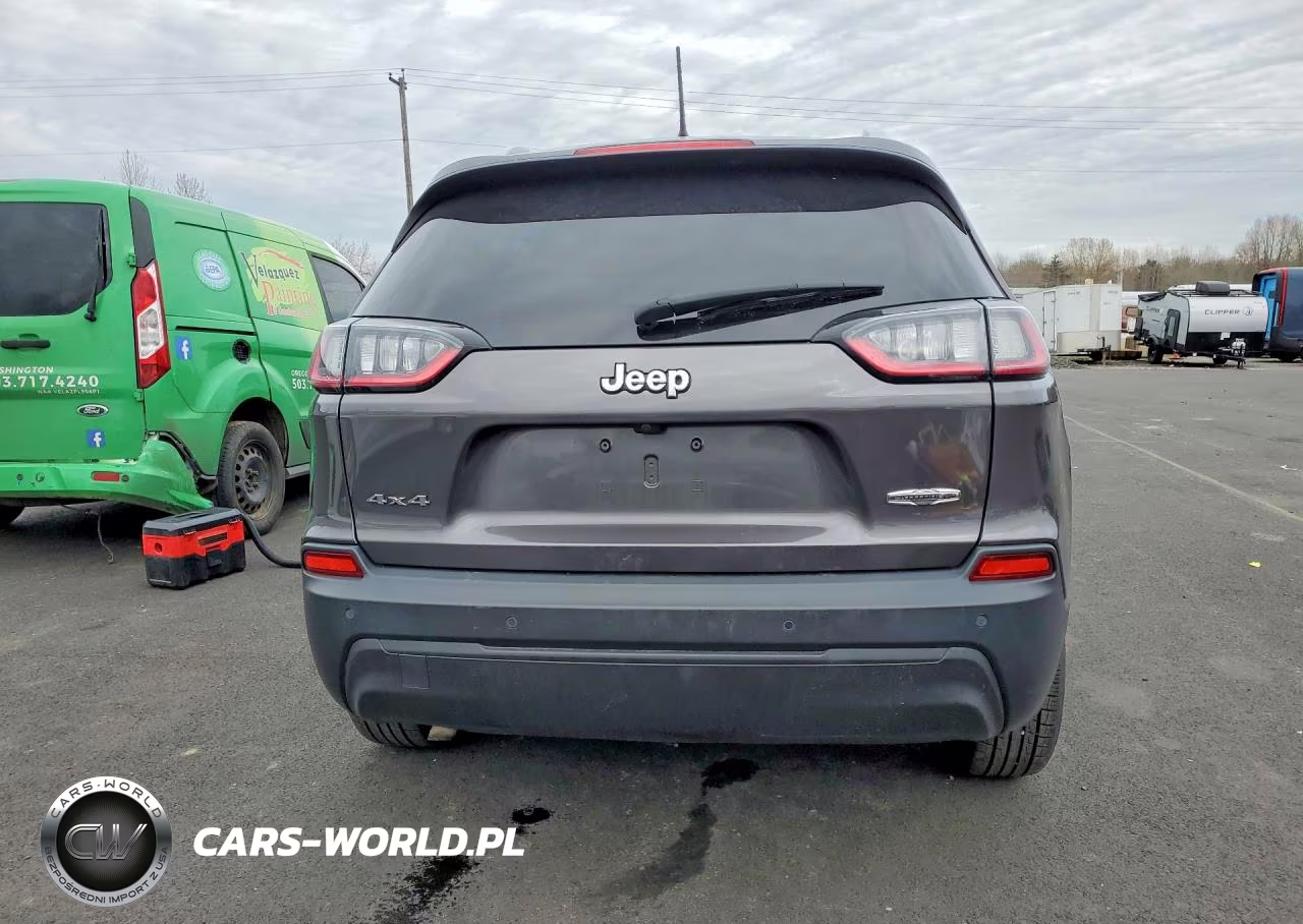 2019 Jeep Cherokee Latitude Plus VIN:1C4PJMLB1KD477922 - 6