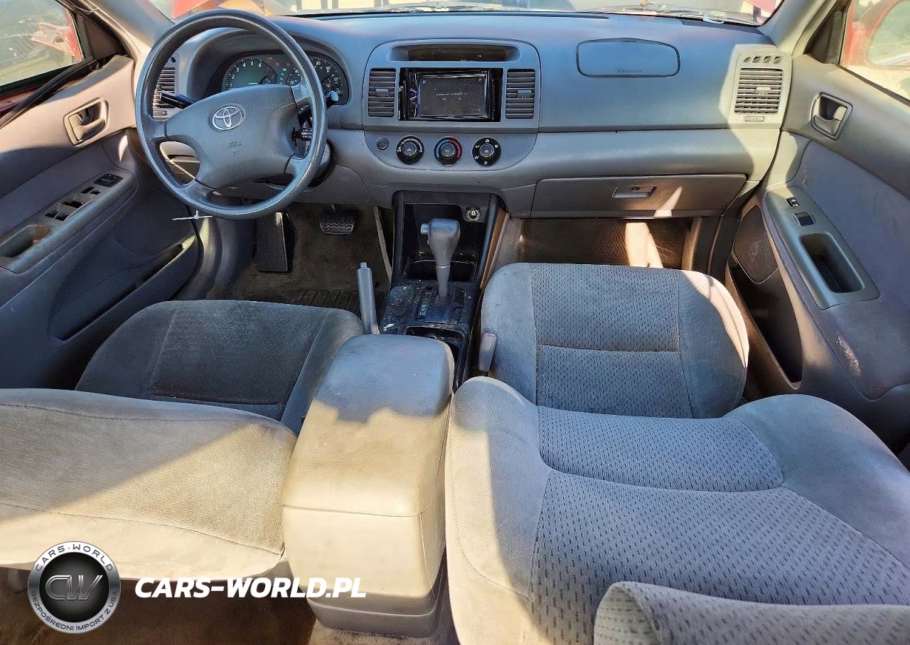 2003 Toyota Camry Le VIN:4T1BE32K33U119910 - 8