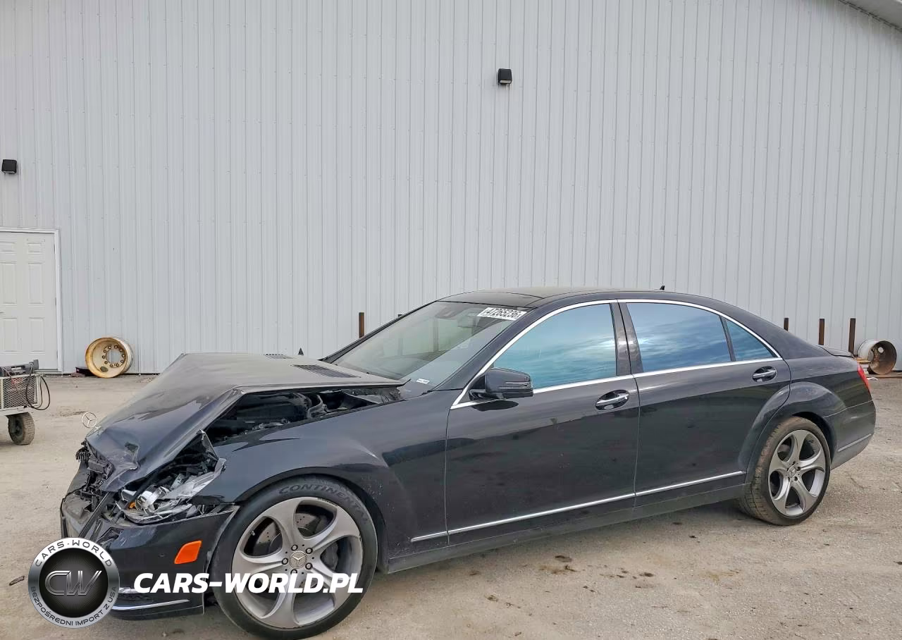 2013 Mercedes-Benz S 550 4Matic