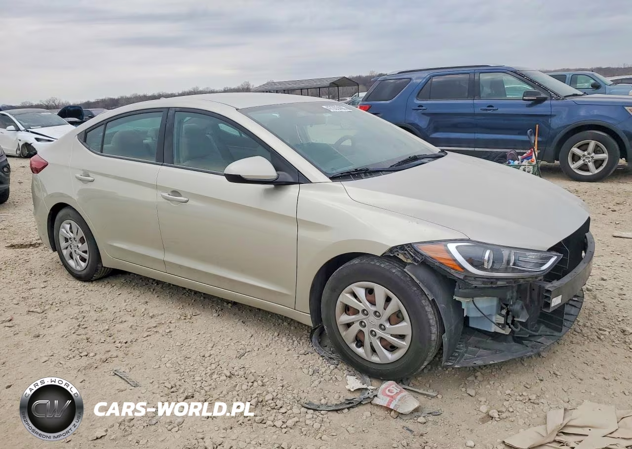 2018 Hyundai Elantra Se VIN:5NPD74LF8JH360142 - 4