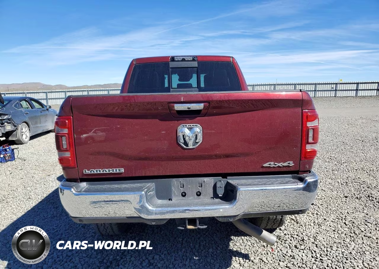 2019 Ram 2500 Laramie VIN:3C6UR5FL1KG553638 - 6