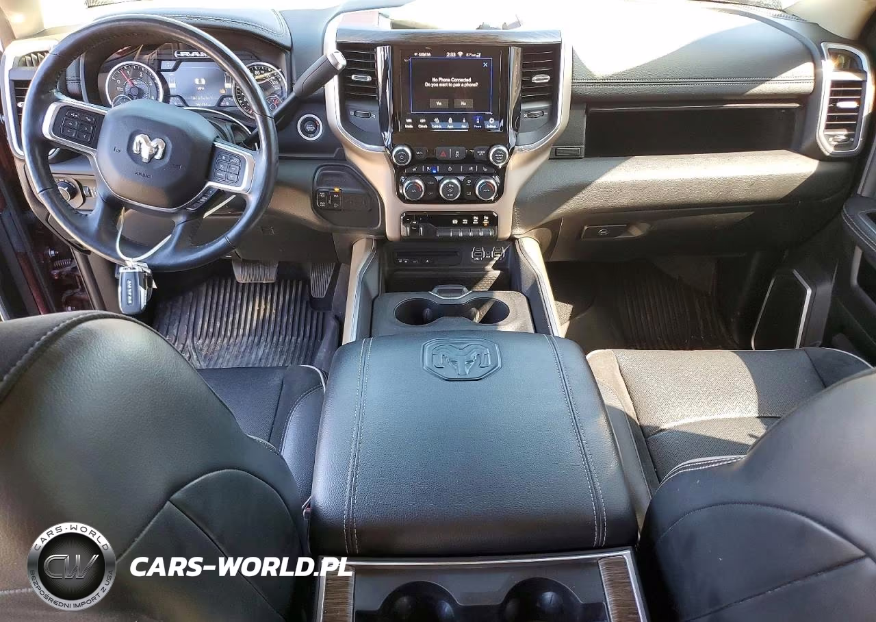 2019 Ram 2500 Laramie VIN:3C6UR5FL1KG553638 - 8