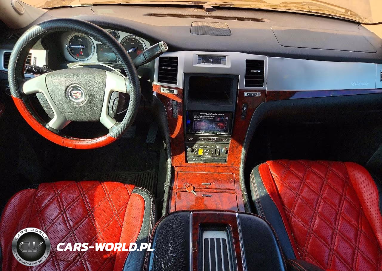 2013 Cadillac Escalade Luxury VIN:1GYS4BEF6DR192705 - 8