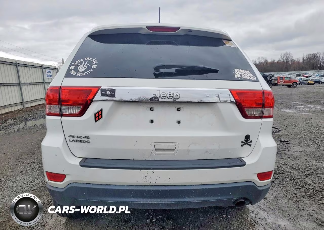 2013 Jeep Grand Cherokee Laredo VIN:1C4RJFAG2DC633283 - 6