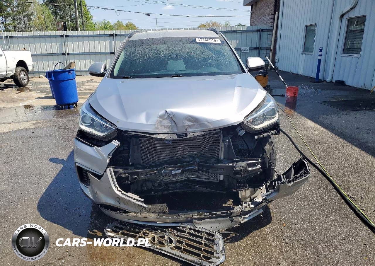 2018 Hyundai Santa Fe Se VIN:KM8SMDHFXJU257914 - 5