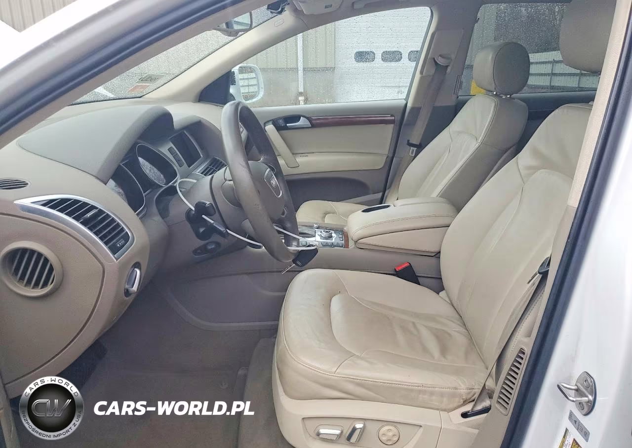 2015 Audi Q7 Premium Plus VIN:WA1LGAFE9FD024522 - 7