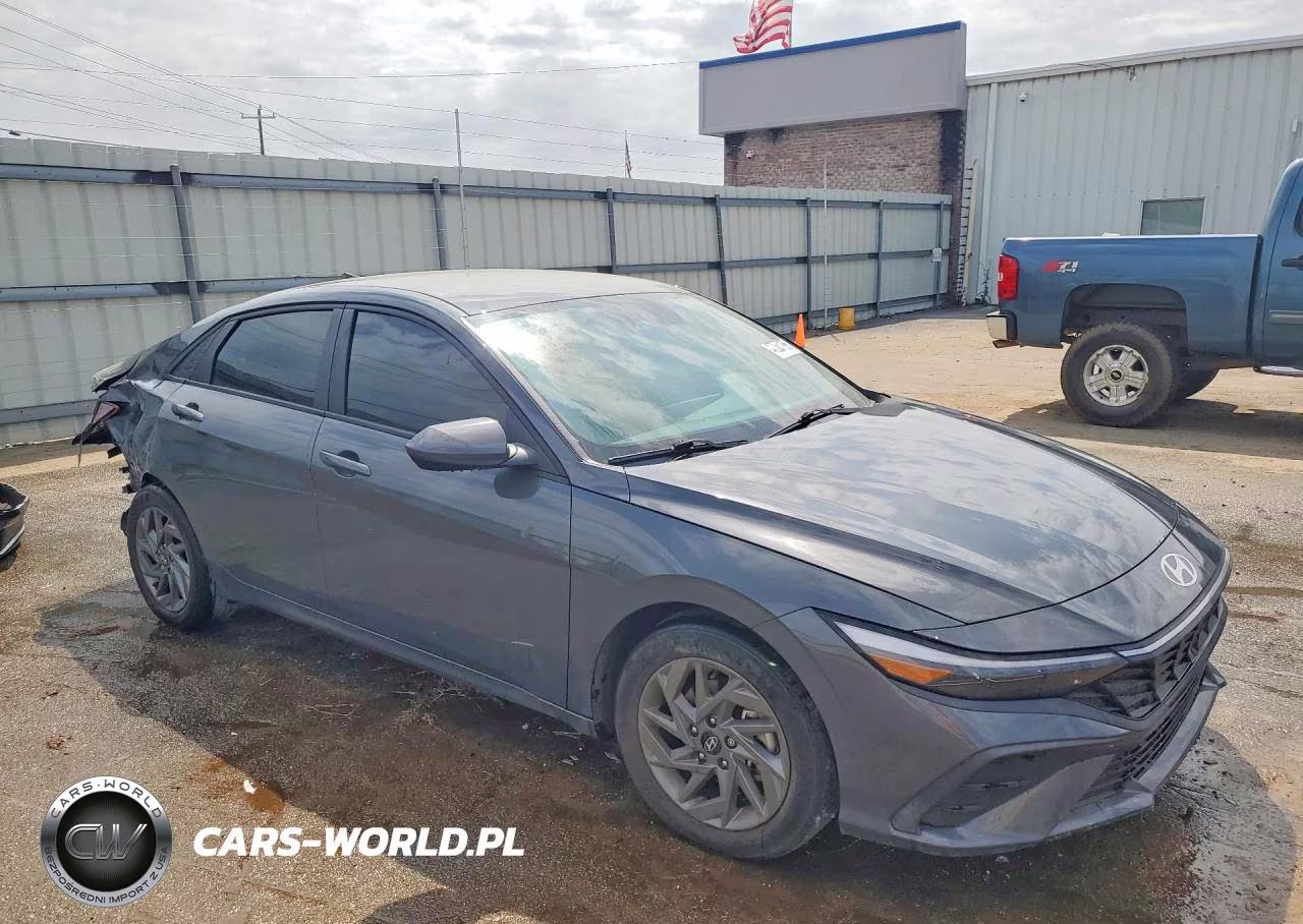 2024 Hyundai Elantra Sel VIN:KMHLM4DG6RU682724 - 4