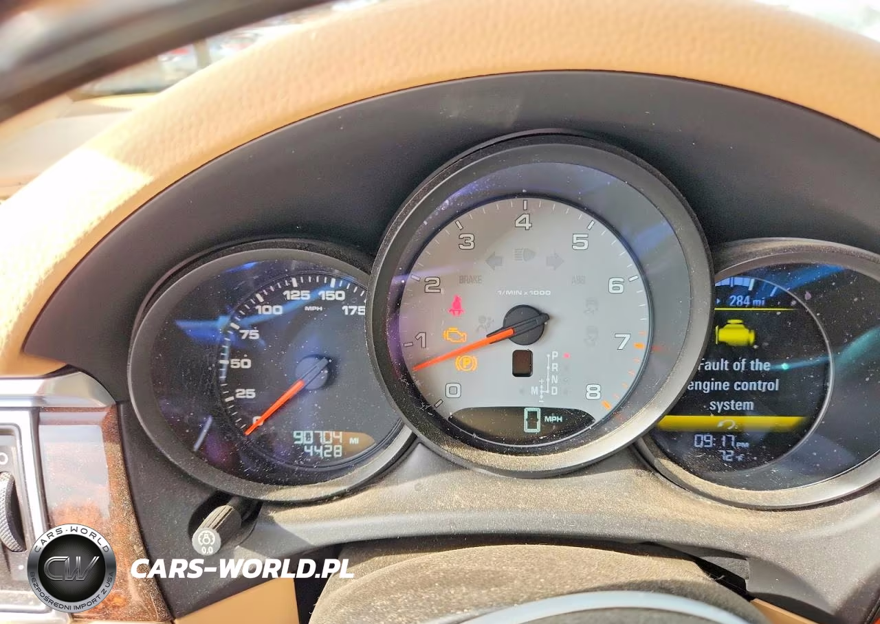 2015 Porsche Macan S VIN:WP1AB2A59FLB50375 - 9