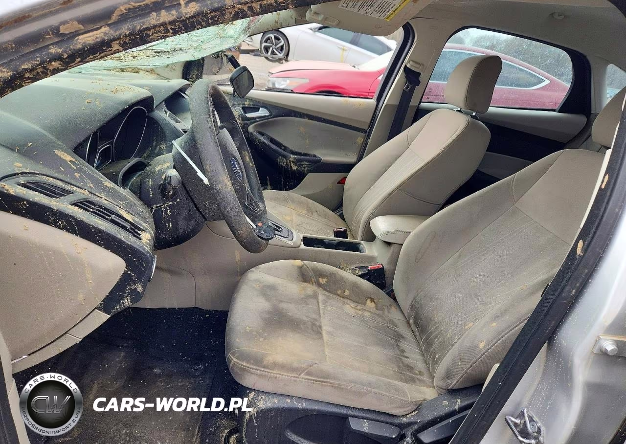 2015 Ford Focus Se VIN:1FADP3F28FL252728 - 7