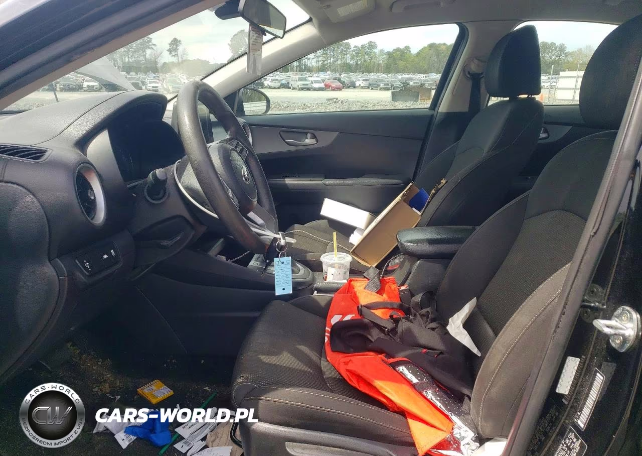 2021 Kia Forte Lxs VIN:3KPF24AD4ME286848 - 7