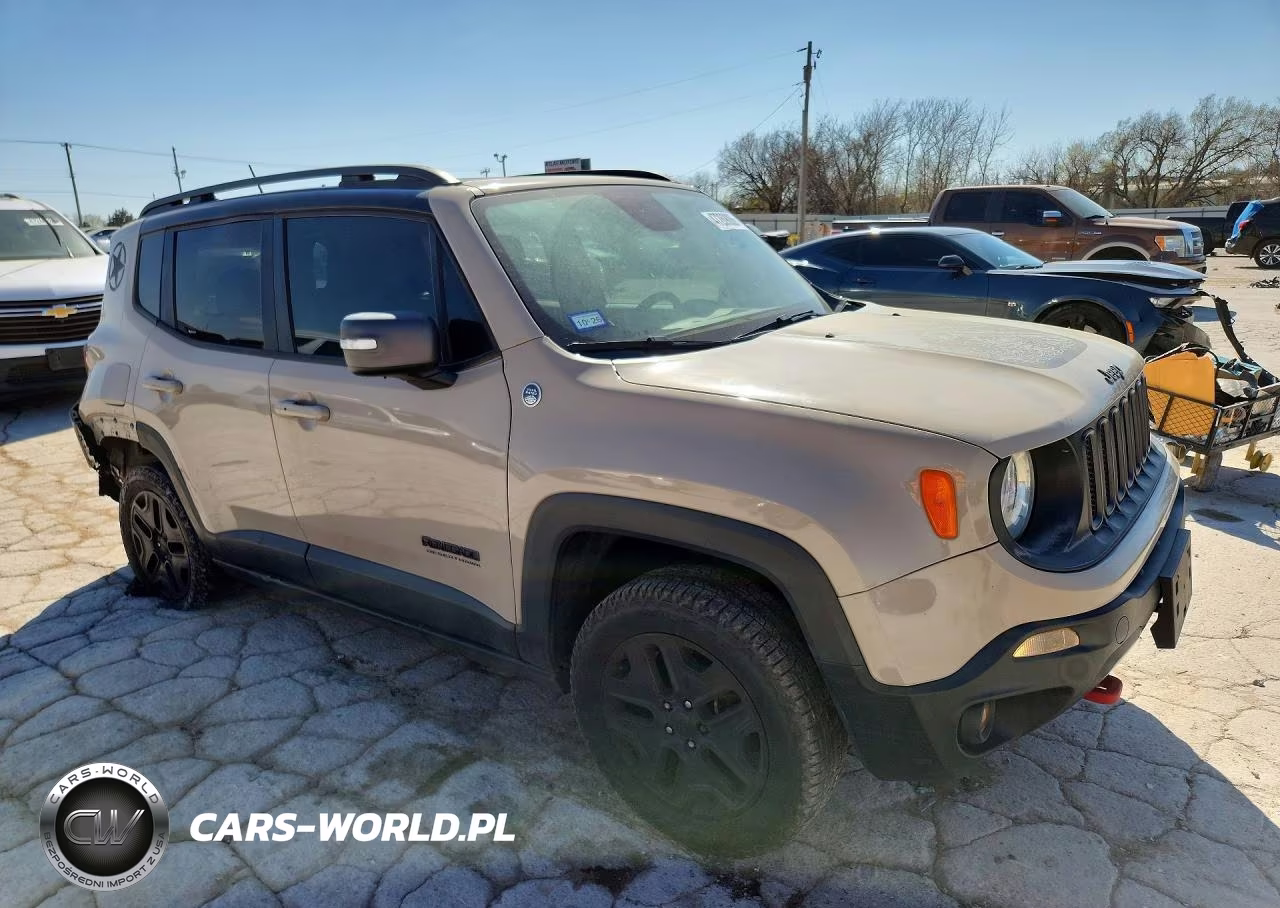 2017 Jeep Renegade Trailhawk VIN:ZACCJBCB8HPE87909 - 4