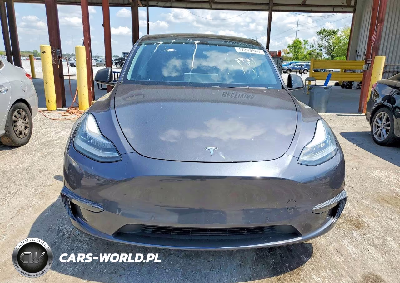 2020 Tesla Model Y VIN:5YJYGDEE7LF022724 - 5