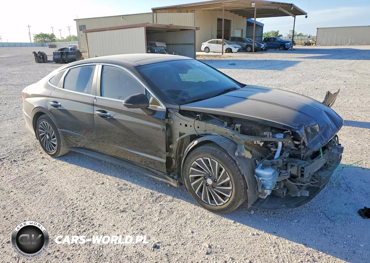 2023 Hyundai Sonata Hybrid Limited VIN:KMHL54JJ9PA055981 - 4