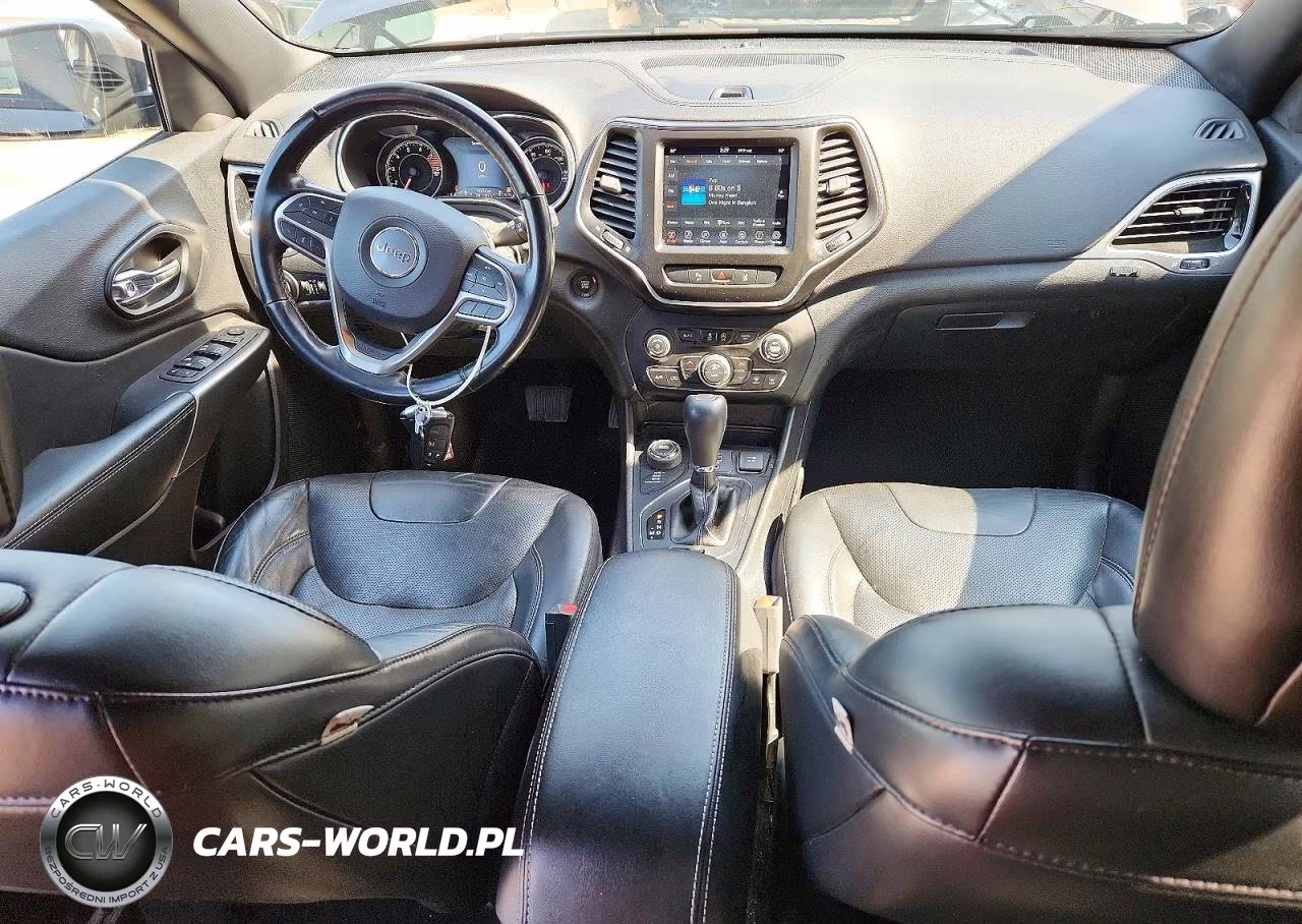 2021 Jeep Cherokee Latitude Lux VIN:1C4PJMMX6MD149814 - 8