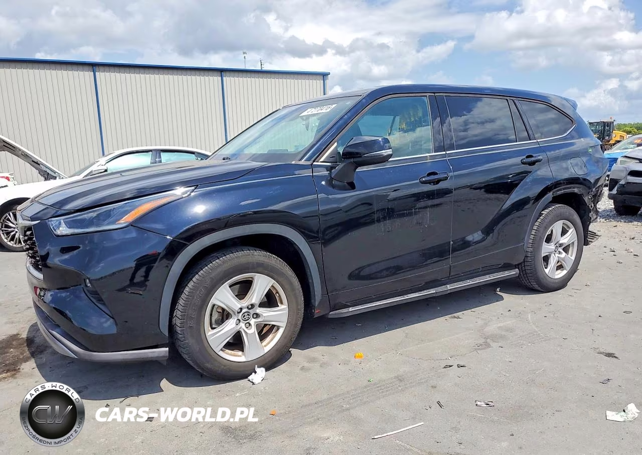 2021 Toyota Highlander Le