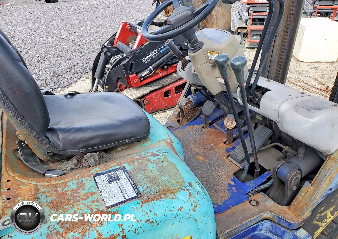 1999 Komatsu Forklift VIN:506139A - 5