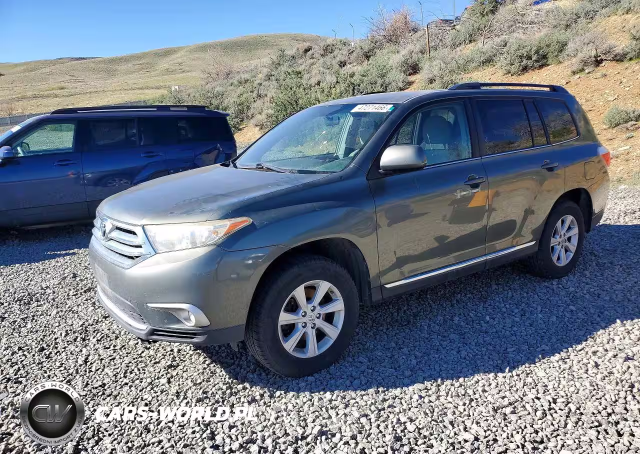 2013 Toyota Highlander Plus