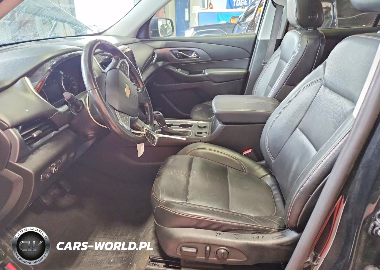 2018 Chevrolet Traverse Premier VIN:1GNEVJKW6JJ261876 - 7