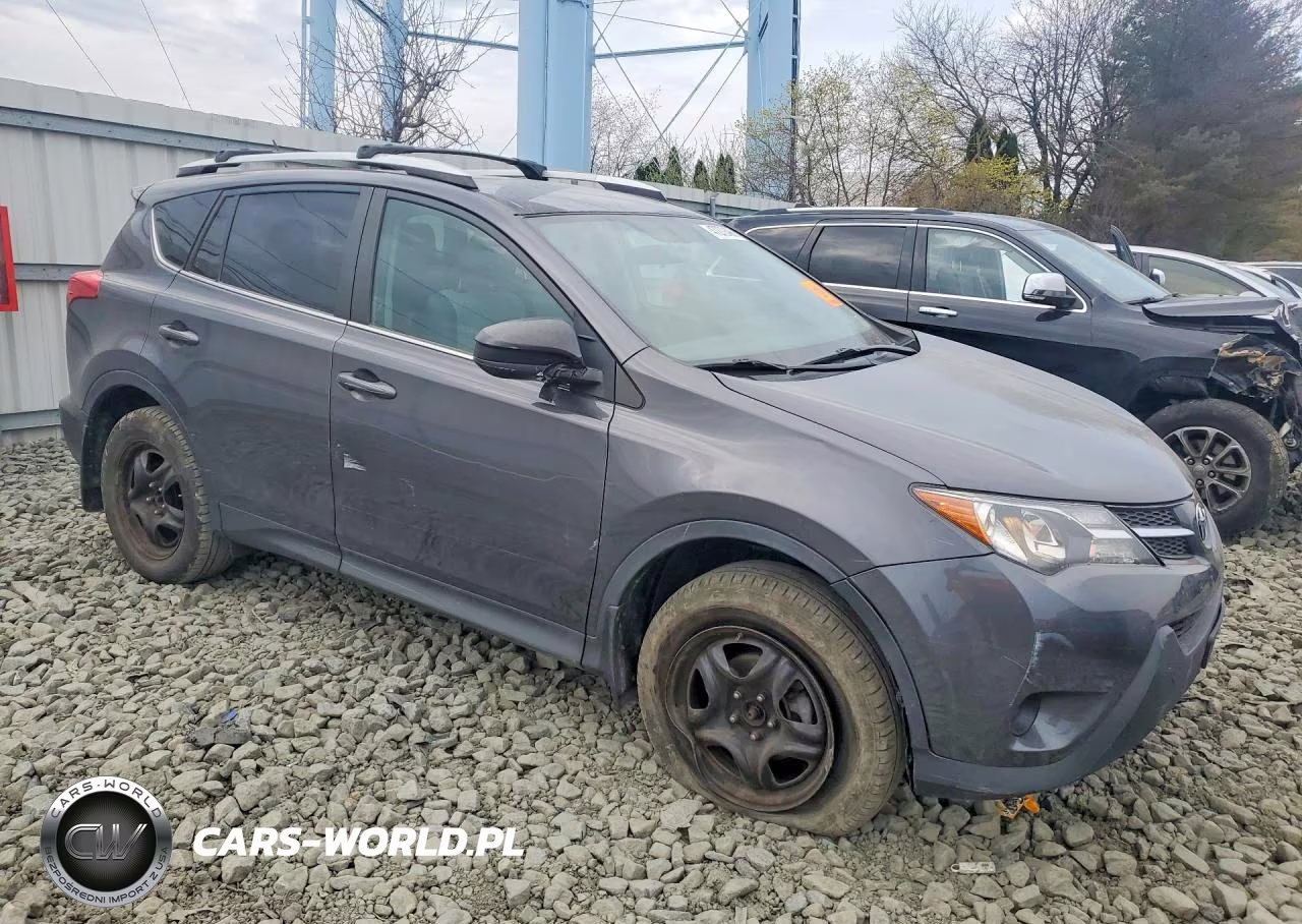 2015 Toyota Rav4 Le VIN:2T3BFREV0FW233056 - 4