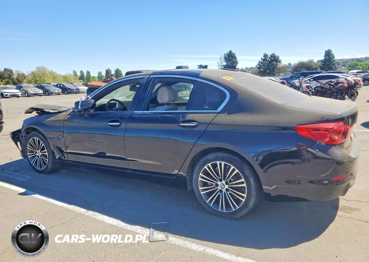 2018 BMW 530 I VIN:WBAJA5C50JWA36940 - 2