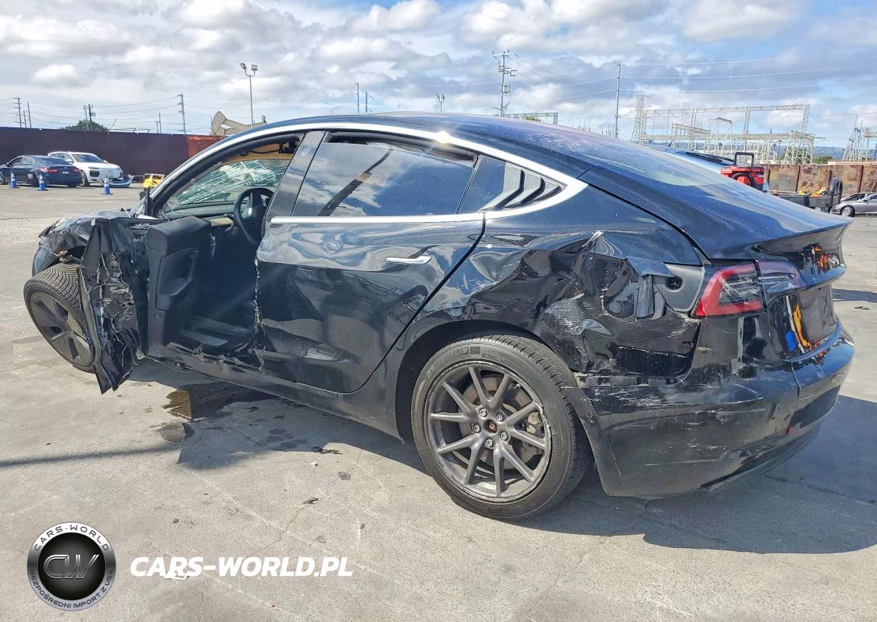 2018 Tesla Model 3 VIN:5YJ3E1EA8JF006654 - 2