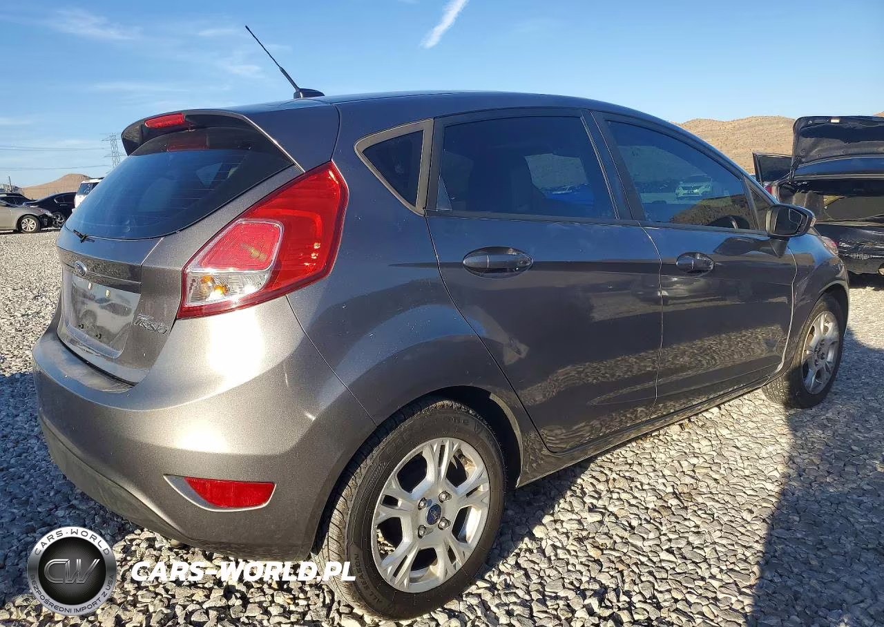 2014 Ford Fiesta Se VIN:3FADP4EJ3EM134081 - 3