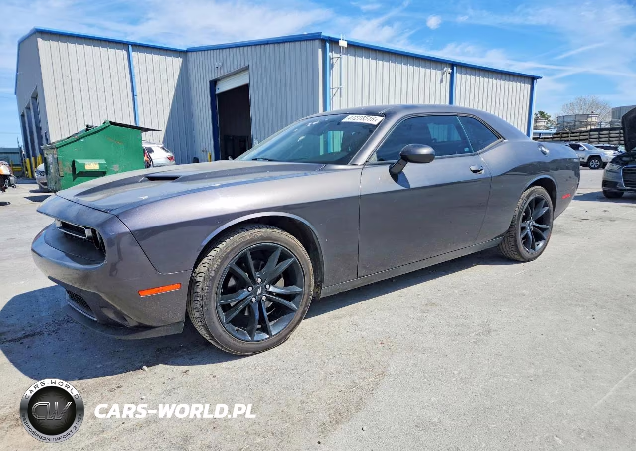2018 Dodge Challenger Sxt