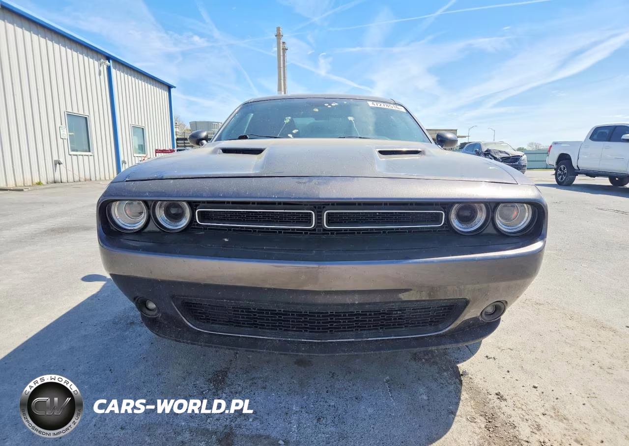 2018 Dodge Challenger Sxt VIN:2C3CDZAG3JH192064 - 5