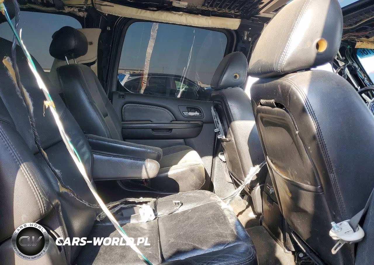 2007 Cadillac Escalade Esv VIN:1GYFK668X7R181774 - 11