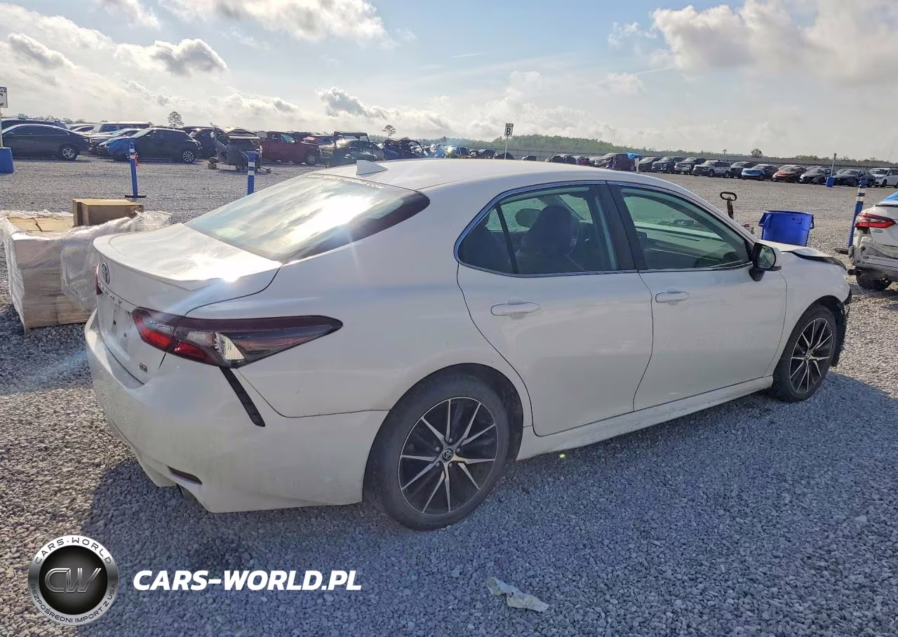 2022 Toyota Camry Se VIN:4T1G11AK9NU672572 - 3