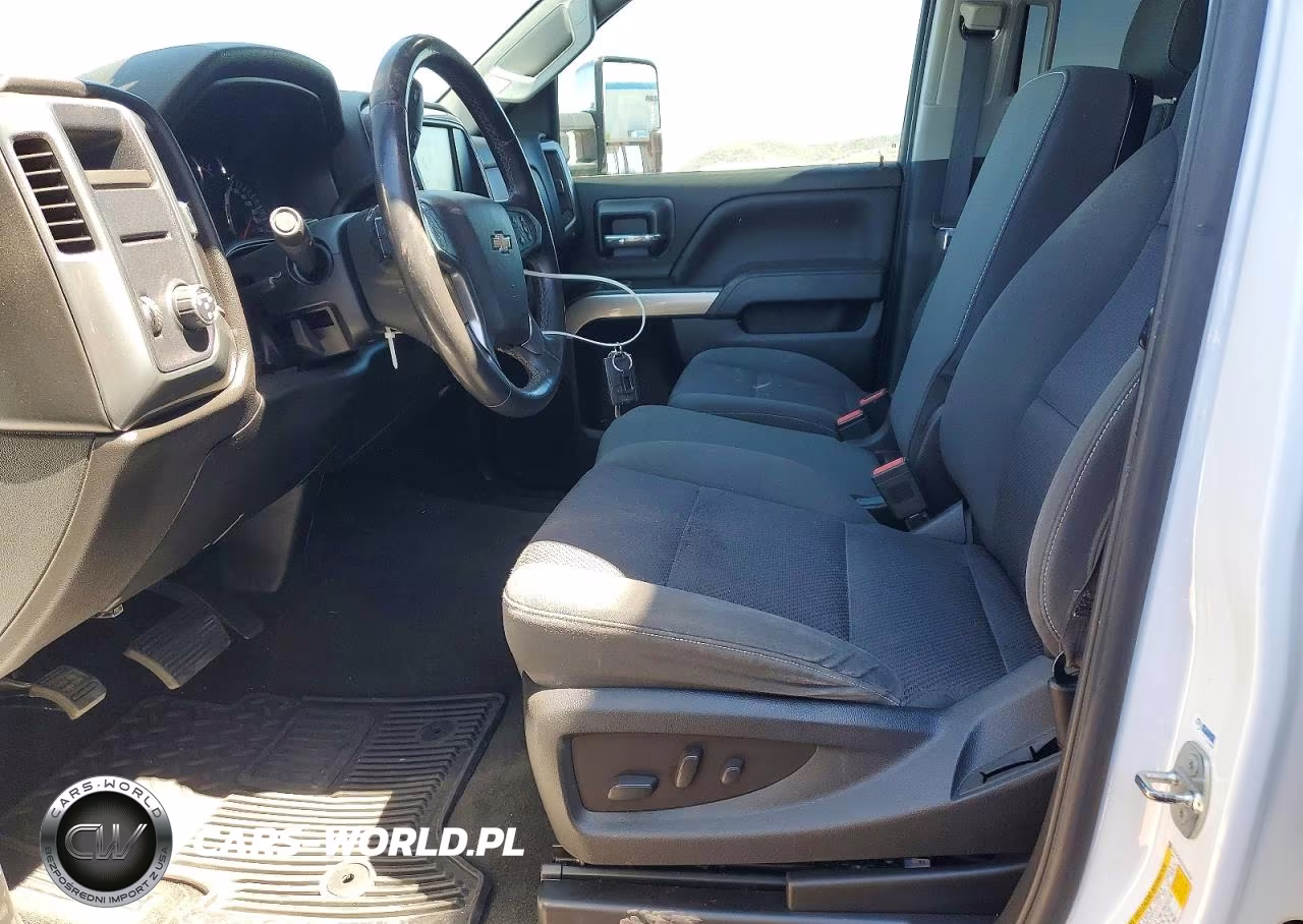 2018 Chevrolet Silverado C1500 Lt VIN:1GCRCREC8JZ333310 - 7