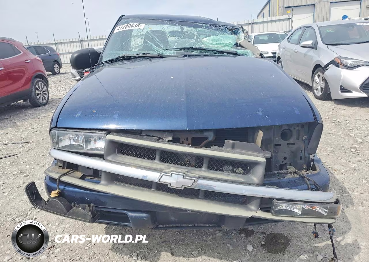 2000 Chevrolet S Truck S10 VIN:1GCCS14W3Y8161435 - 5