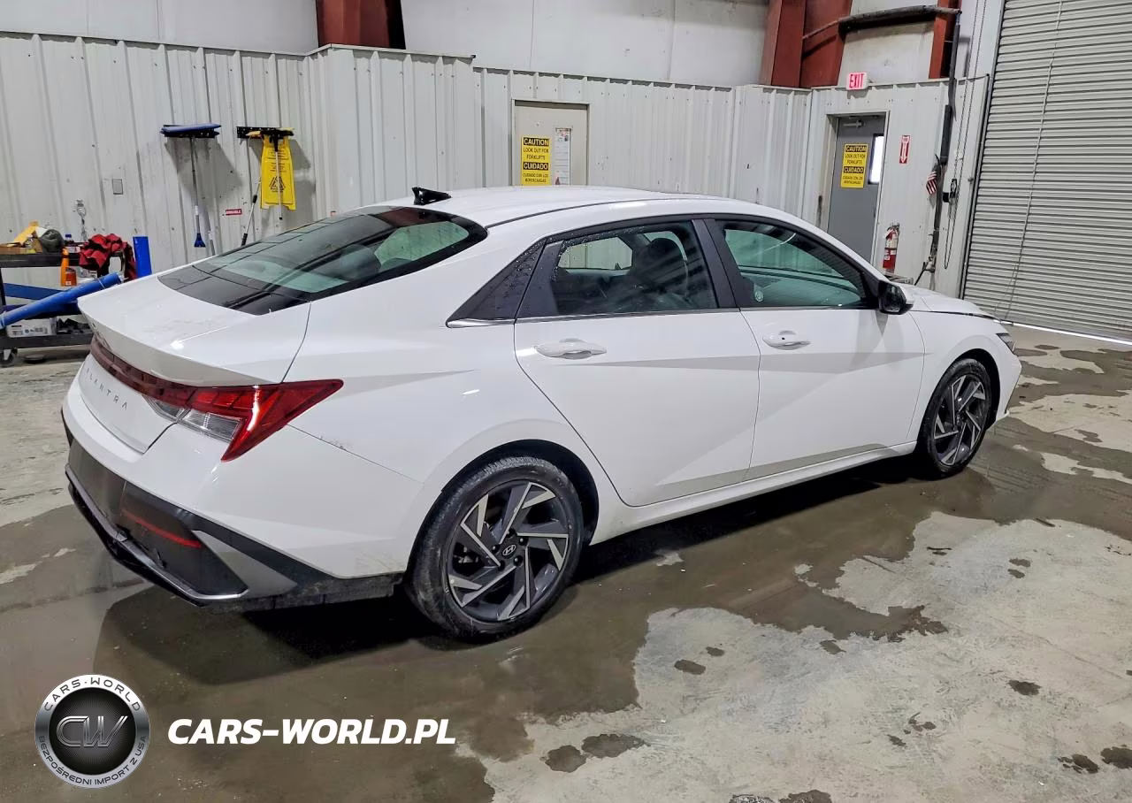 2025 Hyundai Elantra Sel Convenience VIN:KMHLS4DG4SU982600 - 3