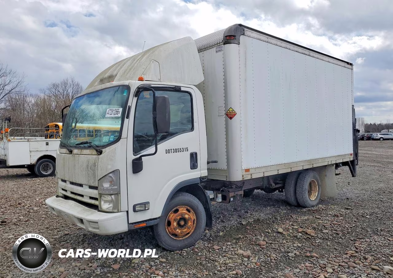 2009 Isuzu Npr Delivery Truck