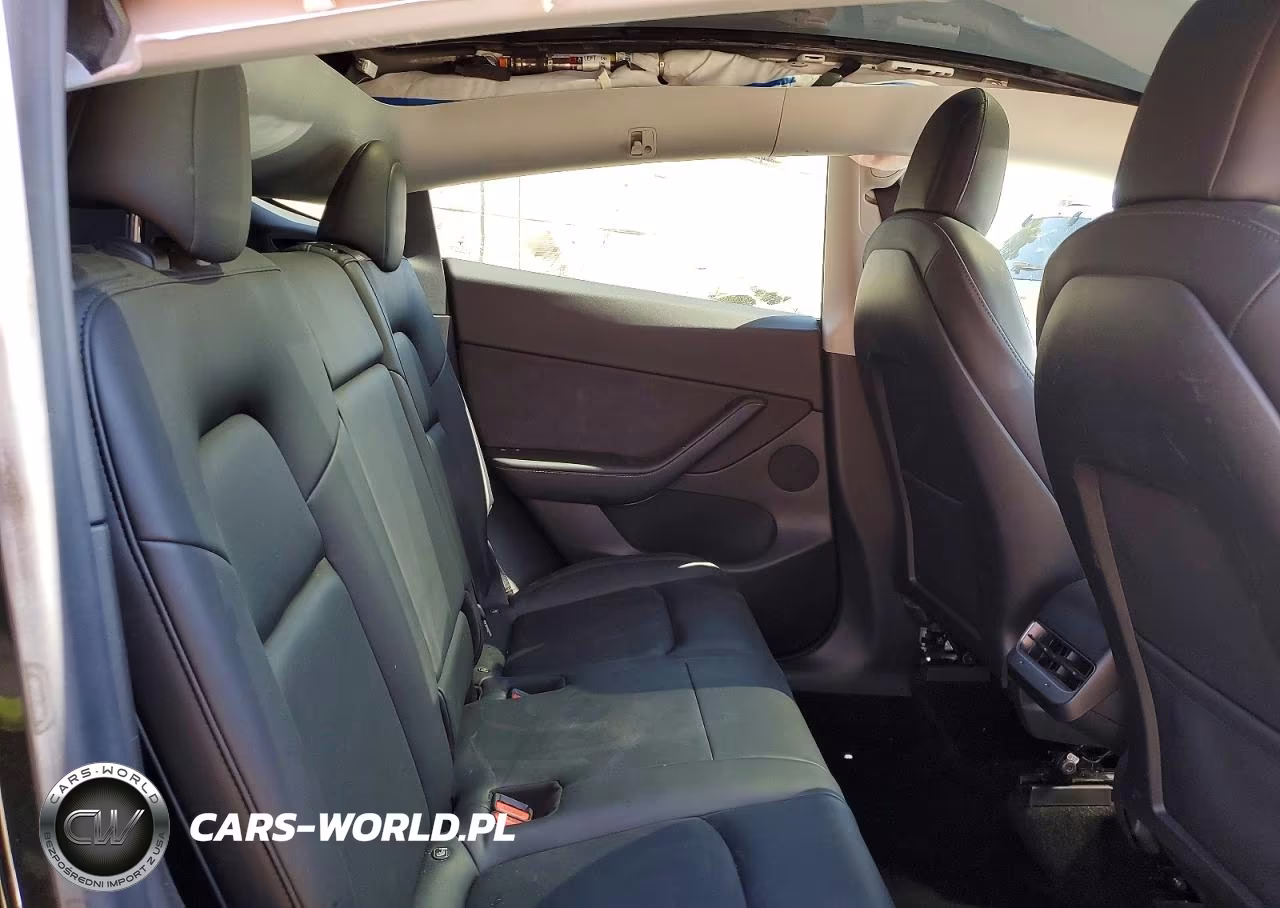 2021 Tesla Model Y VIN:5YJYGDEF1MF151293 - 10